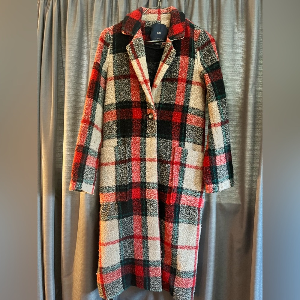Long plaid wool blend women’s Zara coat